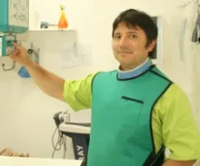 Augusto Anllo, veterinario en la Clínica Veterinaria Nueva Segovia